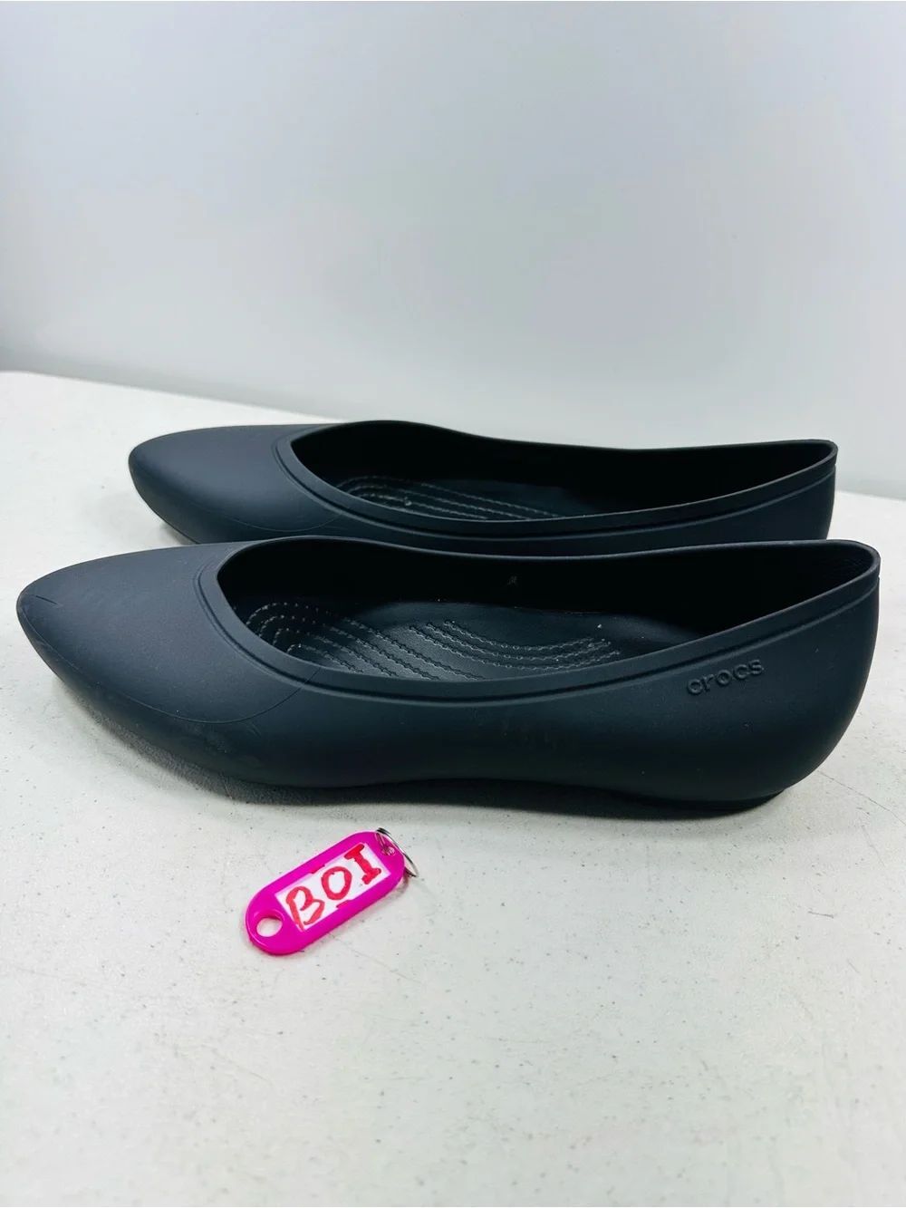 CROCS Women's Black Pointed Toe Flat